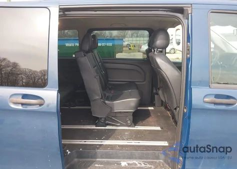 2016 Mercedes-Benz Metris z USA, uszkodzony, nr VIN WD4PG2EE2G3134047